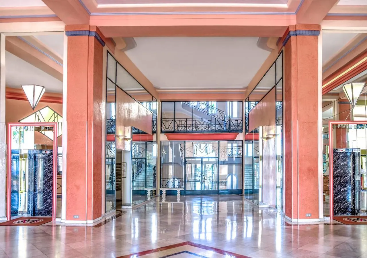 Apartament Palais Miramar Imperial Croisette Cannes 0*,  Francja